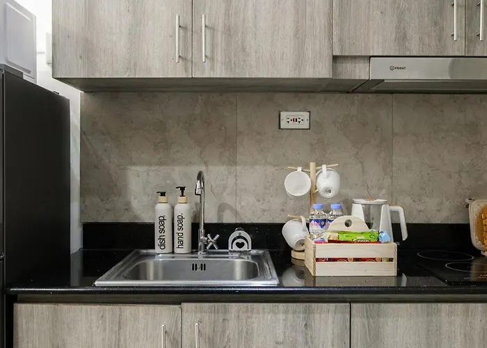 Warm Scandi 1br - View - Fame Res Mandaluyong Appartamento