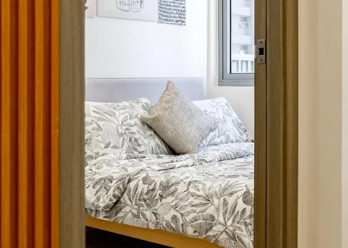 Apartamento Warm Scandi 1br - View - Fame Res Mandaluyong Manila