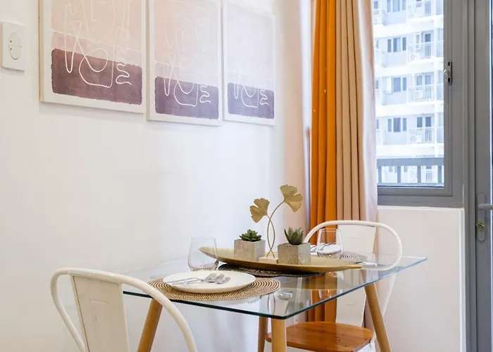 Apartamento Warm Scandi 1br - View - Fame Res Mandaluyong *