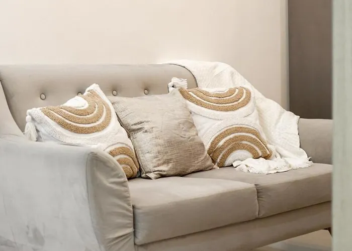 Warm Scandi 1br - View - Fame Res Mandaluyong Apartamento *