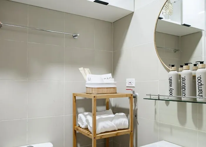 Warm Scandi 1br - View - Fame Res Mandaluyong Apartamento Manila